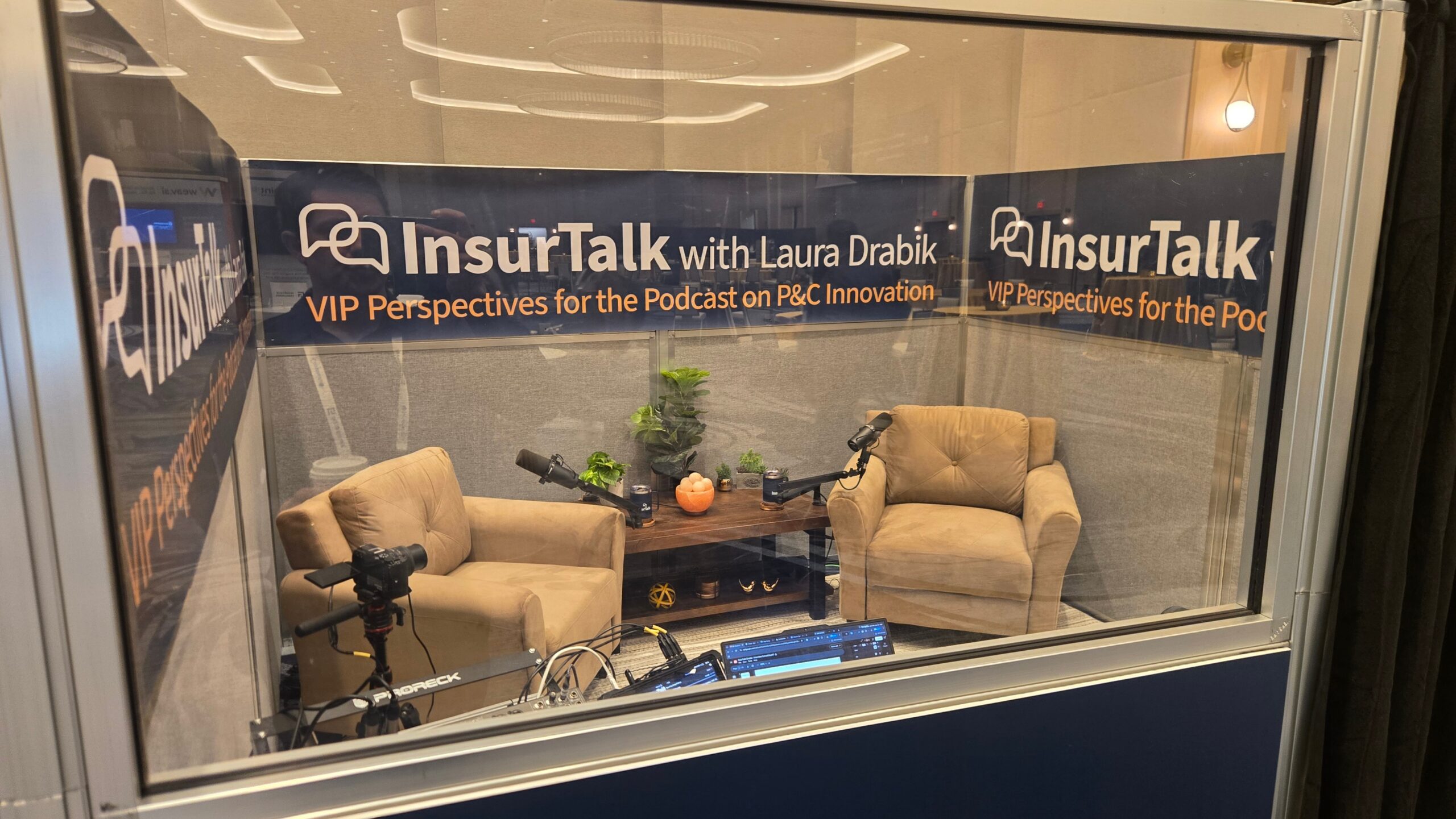 Mobile Podcast Studio 2 (1)